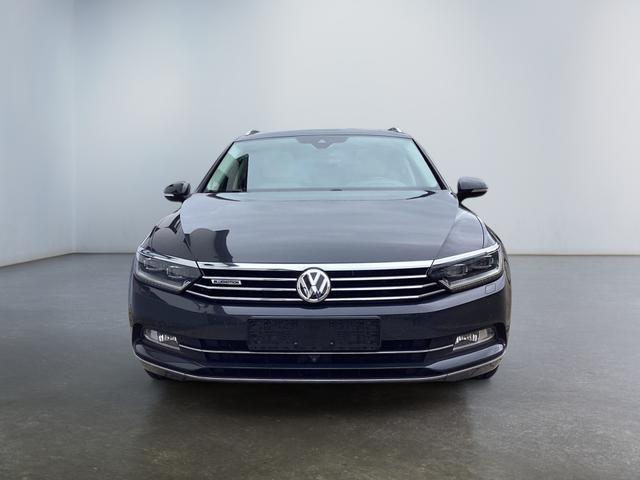 Volkswagen / Passat Variant / Grau / / / Passat Variant 2.0 TDI BlueMotion Highline