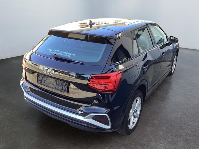 Volkswagen / Polo / Schwarz / / / Q2 35 2.0 TDI S line (EURO 6d) 35 2.0 TDI EU6d S line (EURO 6d)