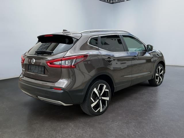 Nissan / Qashqai / Braun / / / Qashqai 1.3 DIG-T 117 kW Tekna 4x2 (EURO 6d-TEMP) 1.3 DIG-T EU6d-T Tekna 4x2