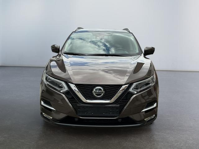 Nissan / Qashqai / Braun / / / Qashqai 1.3 DIG-T 117 kW Tekna 4x2 (EURO 6d-TEMP) 1.3 DIG-T EU6d-T Tekna 4x2