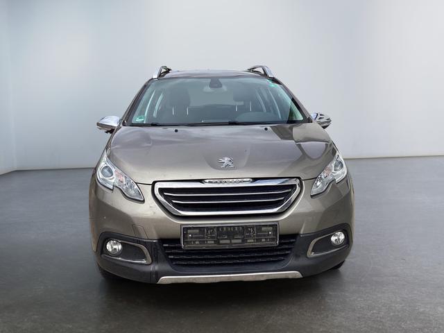 Peugeot / 2008 / Grau / / / 1.6 16V VTi 120 Allure 1.6 16V VTi 120 EU5 Allure