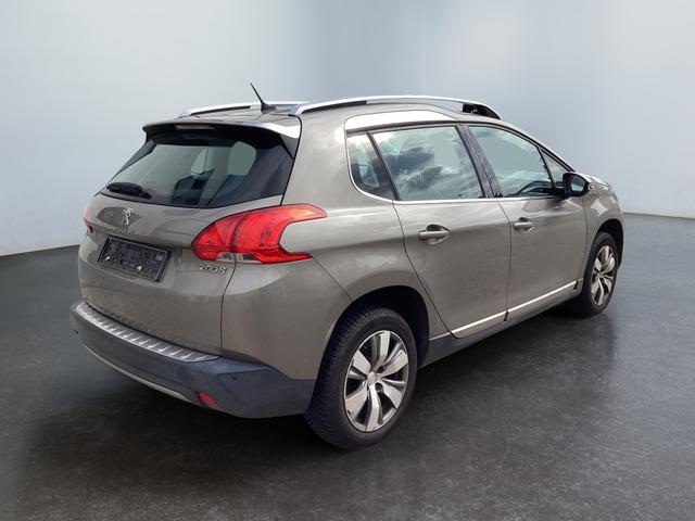 Peugeot / 2008 / Grau / / / 1.6 16V VTi 120 Allure 1.6 16V VTi 120 EU5 Allure