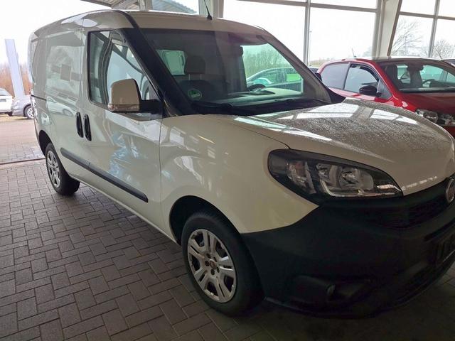 Fiat Doblo Kastenwagen 1,3 16V Multijet AHK Ganzjahresreifen Klima 