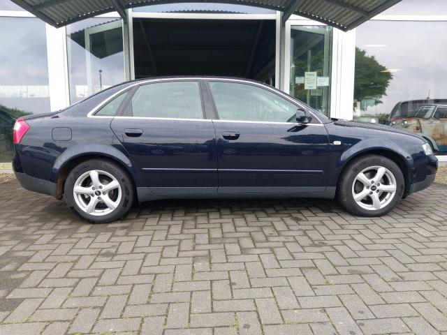 Audi A4 Limousine B6 2,0 20V Original 68000 km! 1.Hand! TOP 