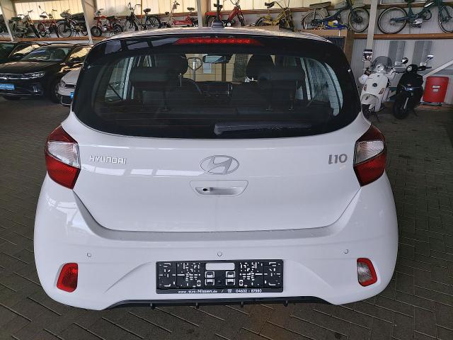 Hyundai i10 1,0 Select 5-Gang KAMERA NAVI NEBELS PDC 