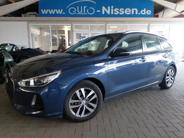 Hyundai i30 Kombi - 1.0 T-GDI Style KAMERA NAVI TOT-WINKEL-ASSIST