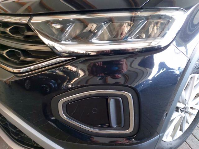 Volkswagen T-ROC 2,0 TDI DSG7 ACC AHK KAMERA LED NAVI 