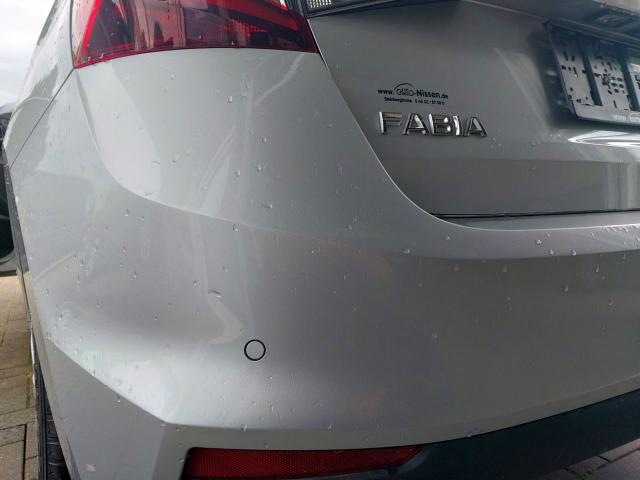 Skoda Fabia 1,0 TSI DSG7 Selection LED PDC SITZHEIZUNG 