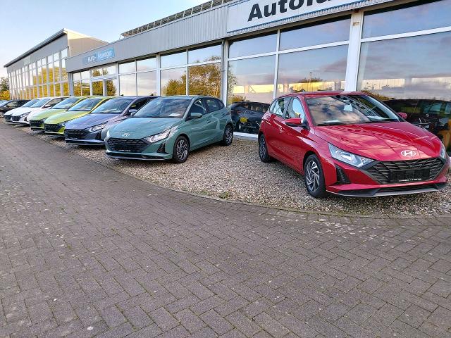 Hyundai i20 - 1,2i Select ALU Kamera Navi PDC Sitzheizung