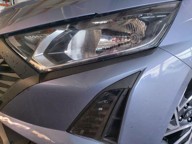 Hyundai i20 1,2i Select ALU Kamera Navi PDC Sitzheizung 