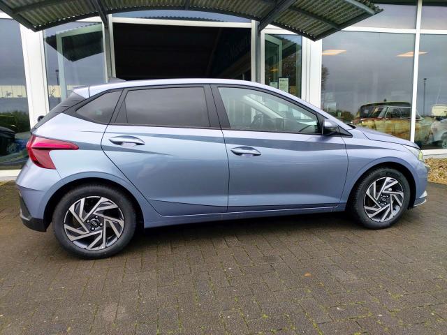 Hyundai i20 1,2i Select ALU Kamera Navi PDC Sitzheizung 