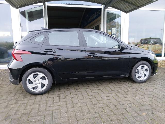 Hyundai i20 1,2i Comfort Kamera Klima Navi PDC 