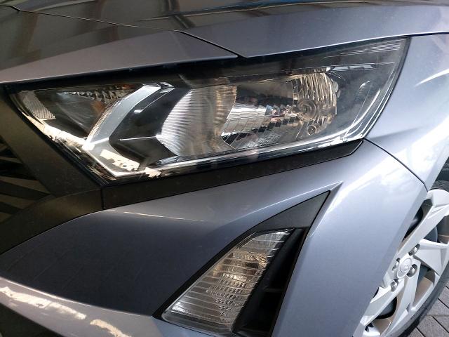 Hyundai i20 1,2i Comfort Kamera Klima Navi PDC 