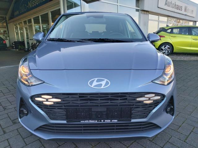 Hyundai i10 1,0 Trend ALU15 KAMERA KLIMA NAVI PDC 