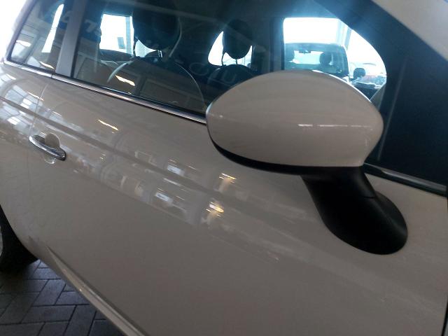 Fiat 500 1,0 Hybrid Dolcevita Pano PDC Klimaautomatik ALU 