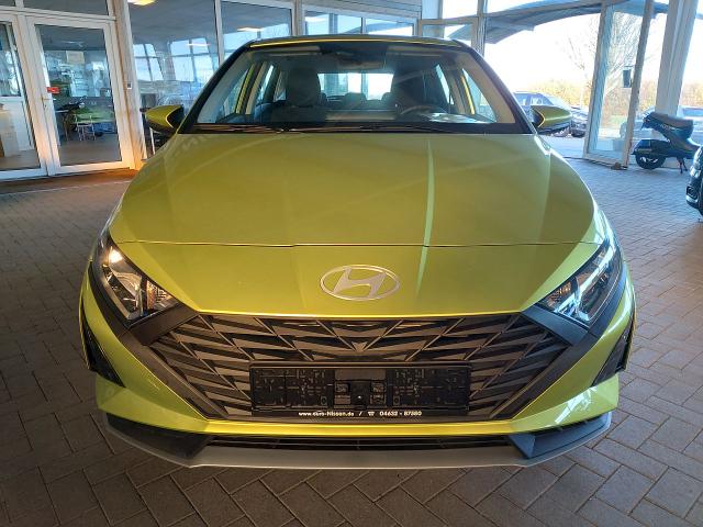 Hyundai i20 1,2i Select ALU Kamera Navi PDC Sitzheizung 