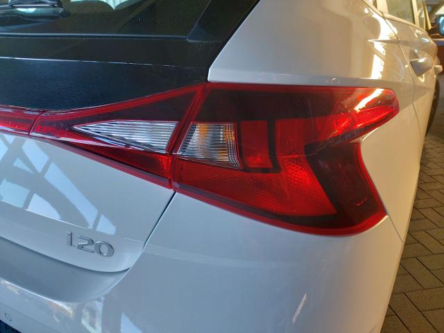 Hyundai i20 1,2i Select ALU Kamera Navi PDC Sitzheizung 