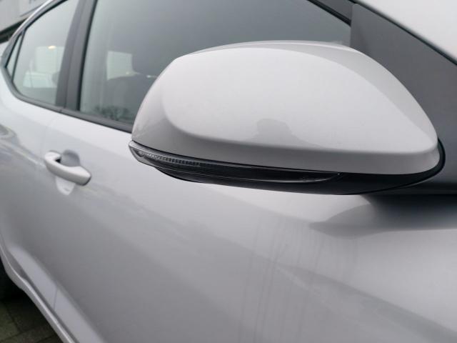 Hyundai i10 1,0 Select 5-Gang ALU KAMERA NAVI NEBELS PDC 