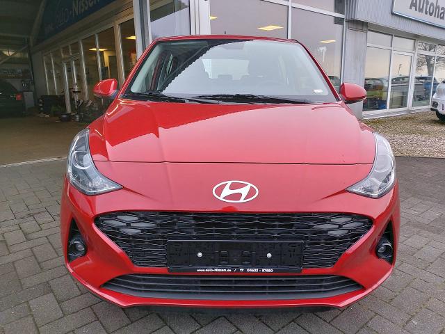 Hyundai i10 1,0 Select 5-Gang KAMERA NAVI NEBELS PDC 