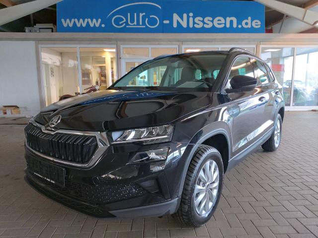 Skoda Karoq - 1,5 TSI DSG Selection AHK Kamera LED PDC Winterpaket