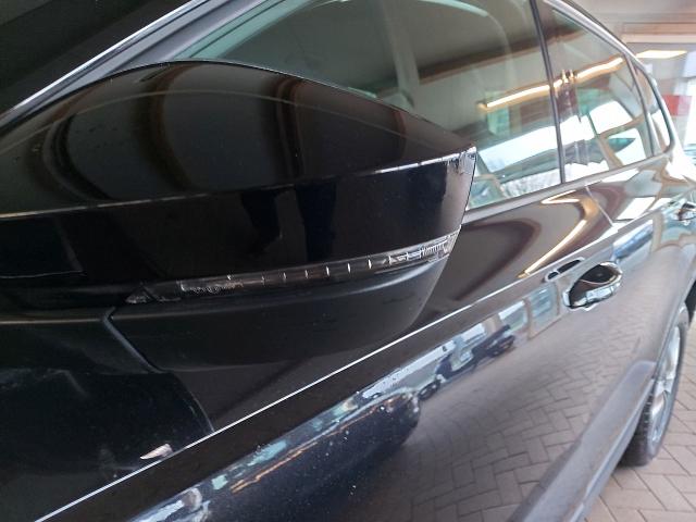 Skoda Karoq 1,5 TSI DSG Selection AHK Kamera LED PDC Winterpaket 