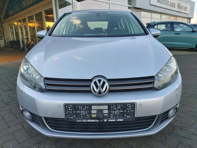 Volkswagen Golf 1,4 TSI DSG7 Highline AHK Licht-Sicht PDC Winterpaket 
