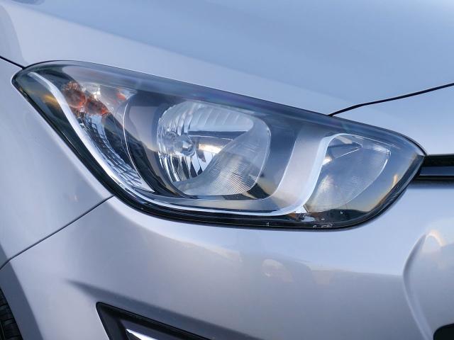 Hyundai i20 1,1 CRDi 5-Star Edition 6-Gang AHK Klima 