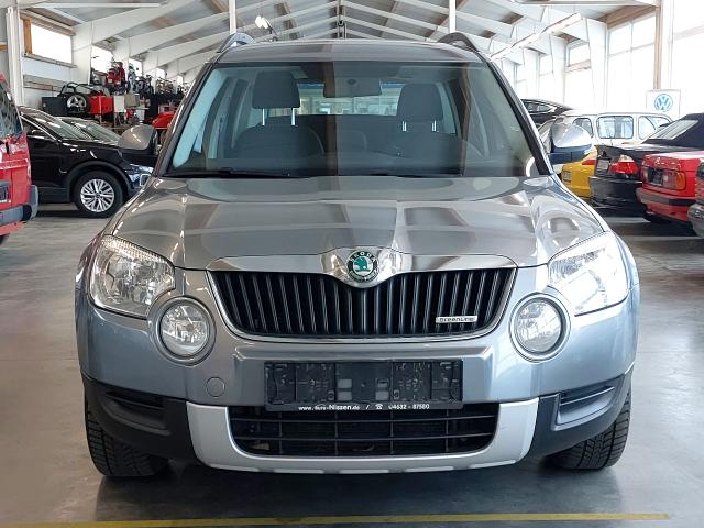 Skoda Yeti 1,6 TDI Ambition AHK Klima PDC Winterpaket 