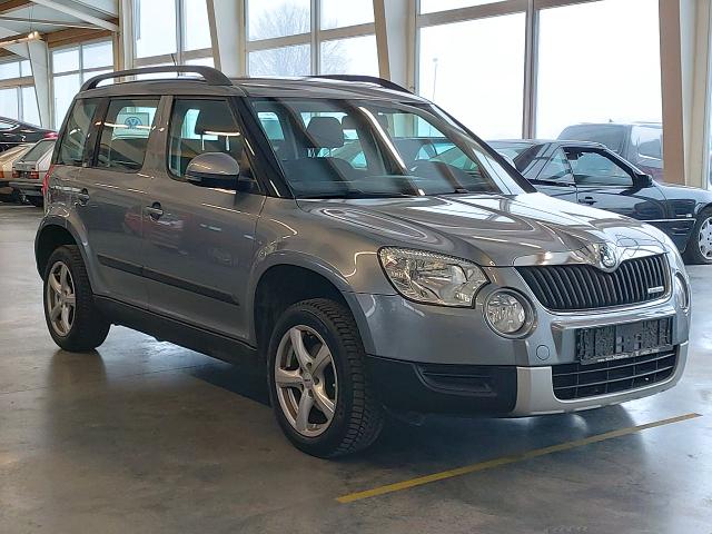 Skoda Yeti 1,6 TDI Ambition AHK Klima PDC Winterpaket 