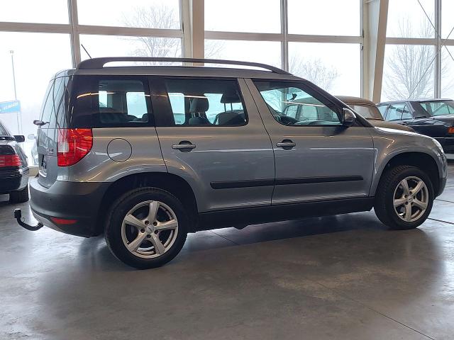 Skoda Yeti 1,6 TDI Ambition AHK Klima PDC Winterpaket 