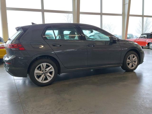 Volkswagen Golf VIII 1,5 TSI Life ACC LED MIRRORLINK PDC 