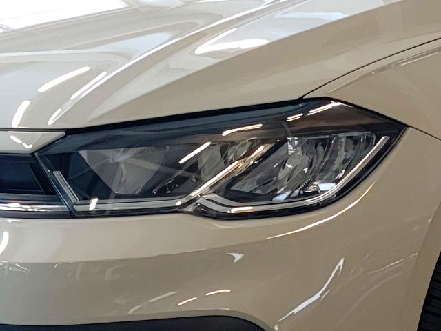 Volkswagen Polo 1,0 MPI 5MT Trend Klima LED PDC Sitzheizung 