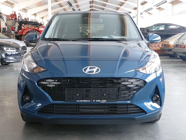 Hyundai i10 1,2 Automatik Premium ALU Kamera Klimaautomatik Sitzheizung 