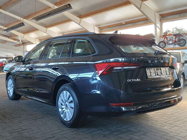 Skoda Octavia Combi 1,0 TSI Active AppConnect LED TEMPOMAT 