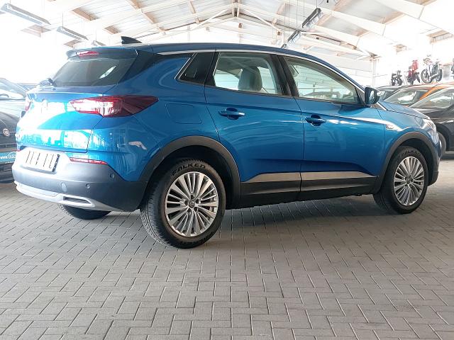 Opel Grandland 1,2T Automatik LED NAVI PDC TOTWINKEL WIPAK 