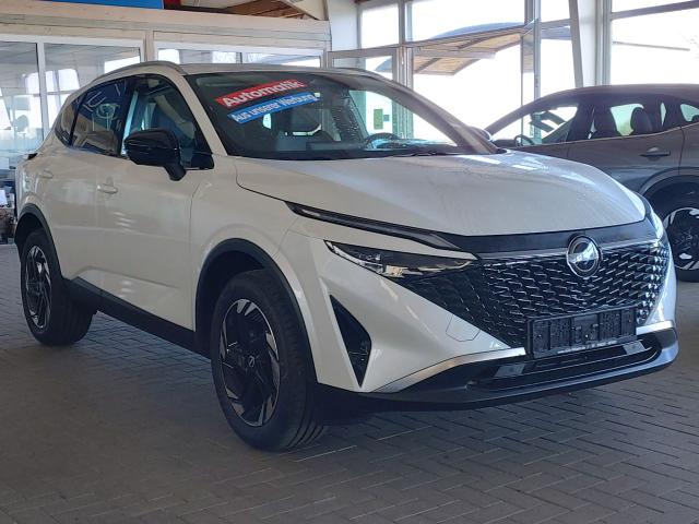 Nissan Qashqai 1,3 DIG-T Automatik N-Connecta ACC 360&deg; Kamera Winterpaket 