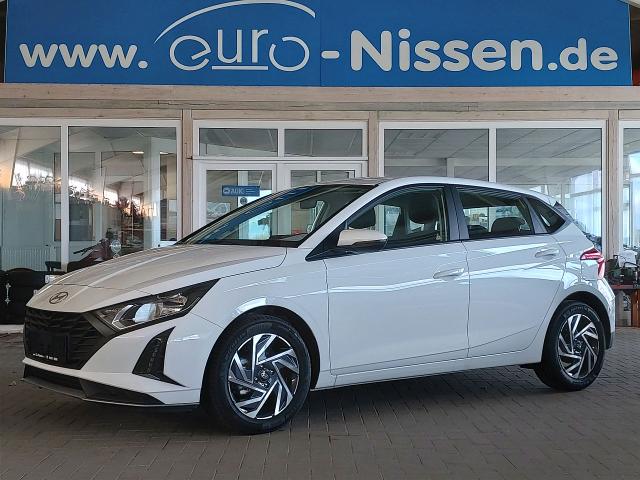 Hyundai i20 - 1,2i Select ALU Kamera Navi PDC Sitzheizung