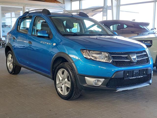 Dacia Sandero Stepway TCe 90 Prestige AHK Bluetooth Navi PDC Tempomat 
