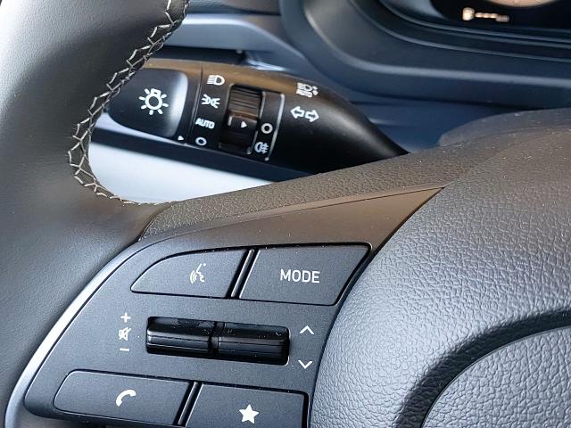 Hyundai i20 1,2i Select Alu Klima Kamera NAVI PDC 
