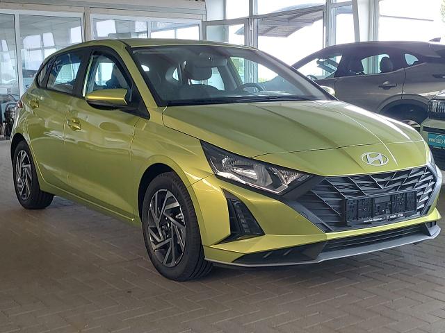 Hyundai i20 1,2i Select ALU Kamera Navi PDC Sitzheizung 