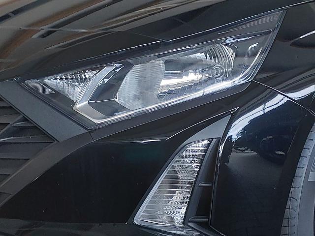 Hyundai i20 1,2i Comfort Kamera Klima Navi PDC 