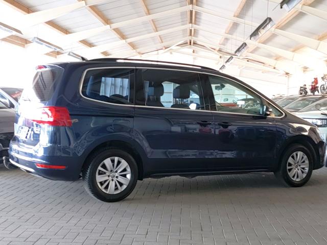 Volkswagen Sharan 2,0 TDI Automatik Comfort AHK PDC WINTERPAK XENON 