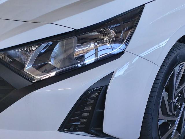 Hyundai i20 1,2i Select Alu Klima Kamera NAVI PDC 