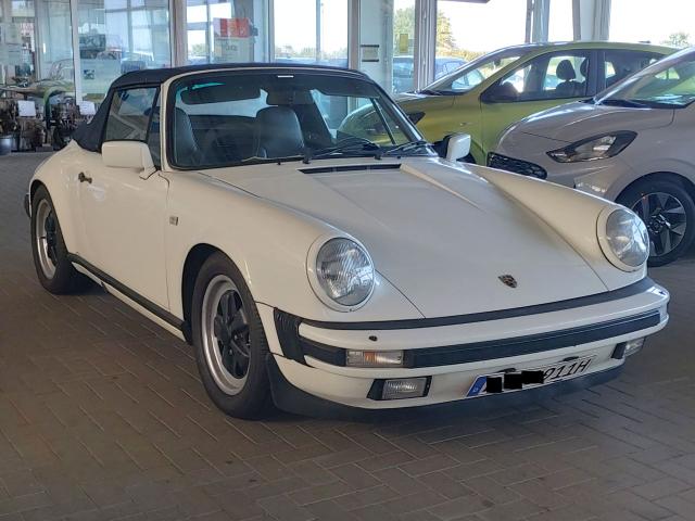 Porsche 911 Carrera 3,2 SC Cabrio 
