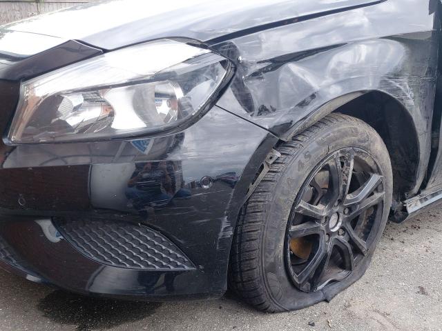 Mercedes-Benz A-Klasse A180 Automatik Unfallschaden 