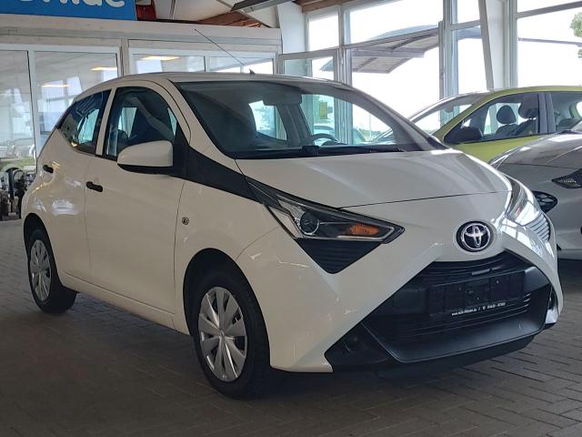 Toyota Aygo 1,0 5-t&uuml;rig x Ganzjahresreifen Klima 