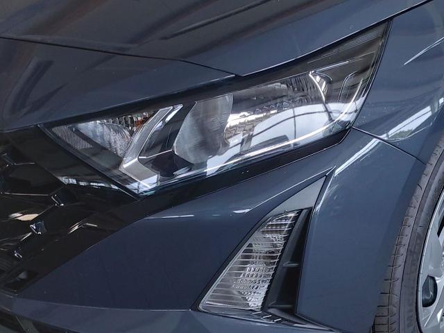 Hyundai i20 1,2i Comfort Kamera Klima Navi PDC 