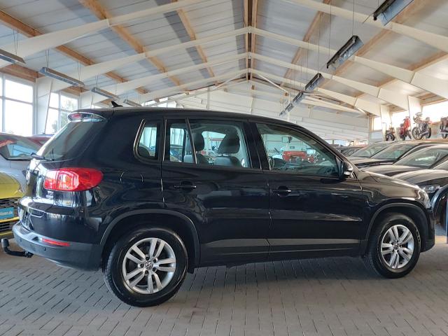 Volkswagen Tiguan 2,0 TDI Trend AHK NAVI PDC WINTERPAKET 