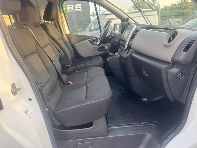 Renault Trafic 1.Hand/ TÜV NEU/ NAVI/PDC 
