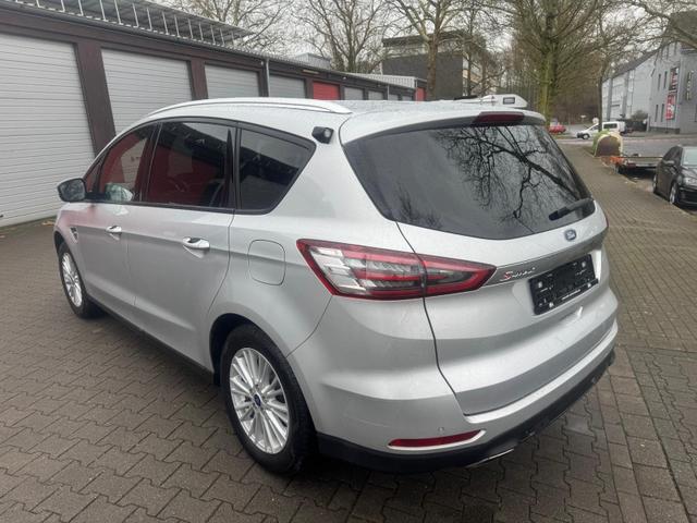 Ford S-MAX 1 Jahr Garantie/ TÜV NEU /Kamera/NAVI/SHZ 